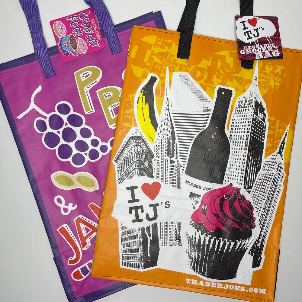 Set of 2 Trader Joe’s Illustrated Reusable Tote Bags COMFORT FOOD + NEW YORK NYC